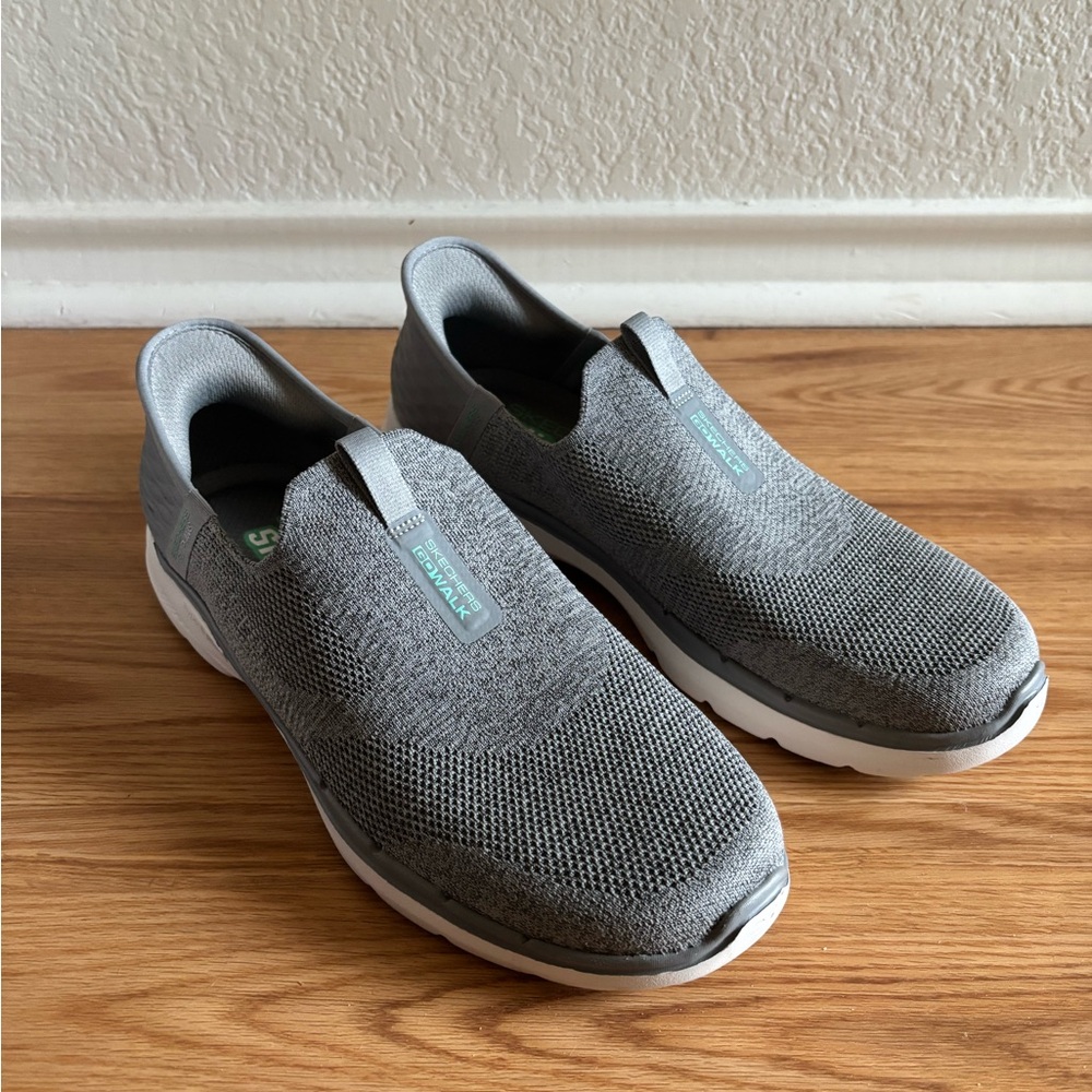 Skechers Go Walk 6 Fabulous View Hands Free Slip-Ins